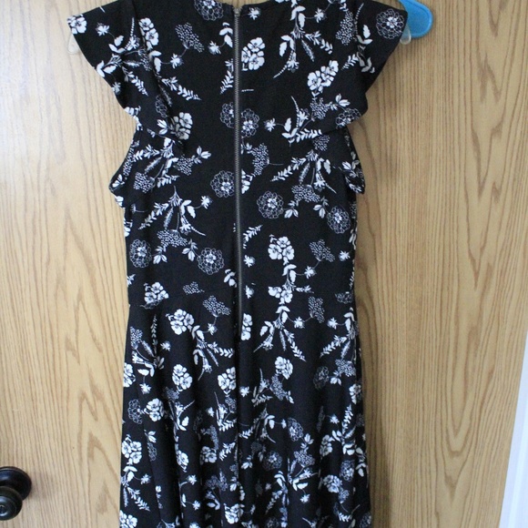 Xhilaration Spring dress - Picture 6 of 7